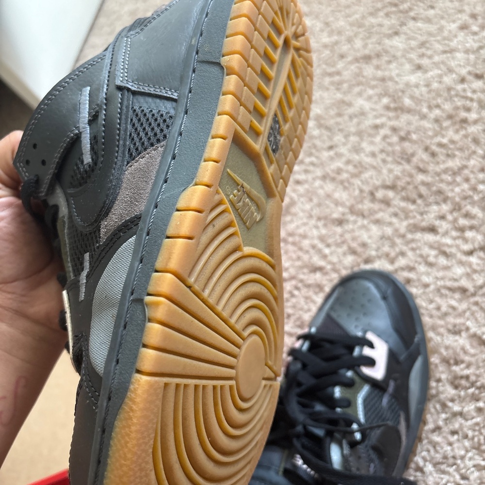 Dunks - Picture 4 of 4